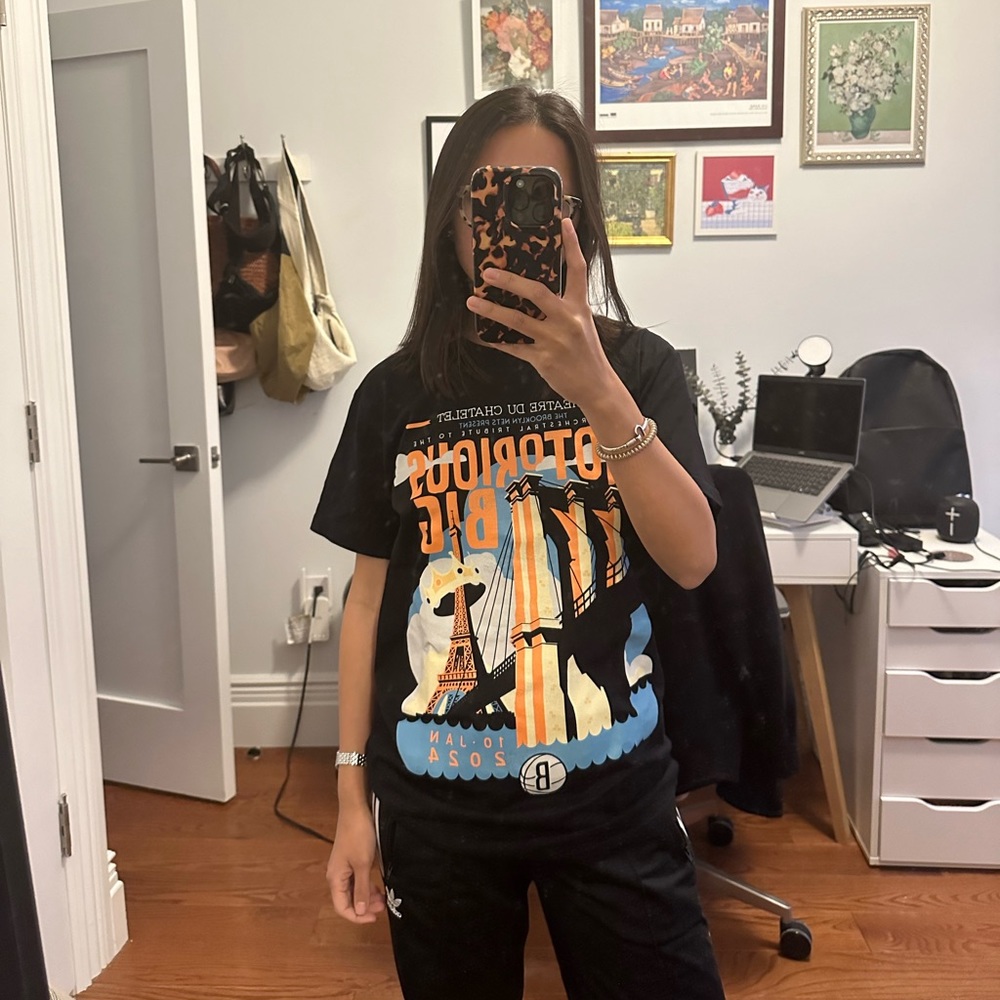 BROOKLYN NETS NOTORIOUS BIG LIMITED EDITION CONCERT T SHIRT